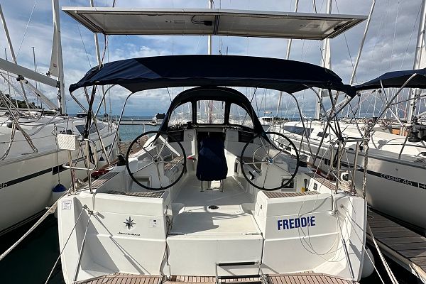 Jeanneau Sun Odyssey 389 - Freddie - 2