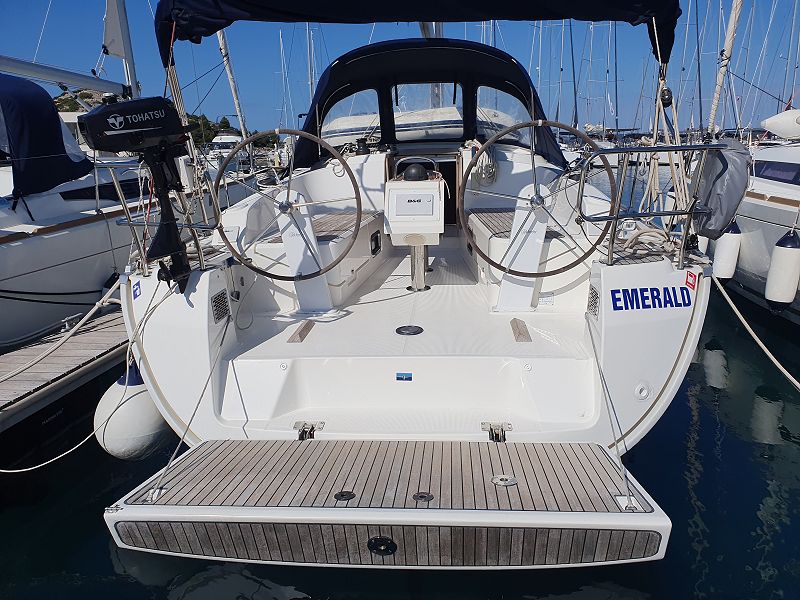 Bavaria Cruiser 37 - Emerald