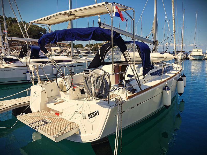 Jeanneau Sun Odyssey 349 - Berry