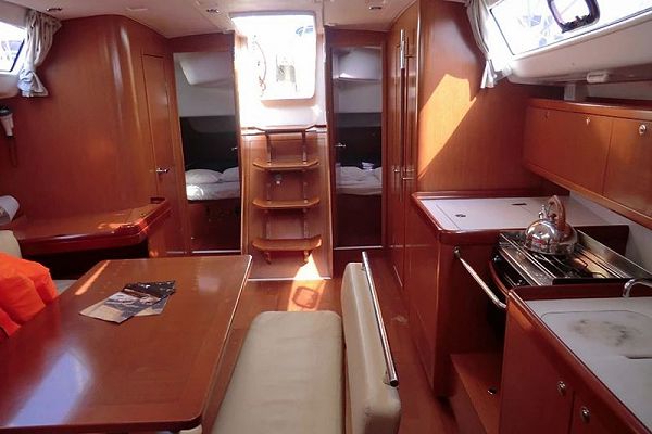 Beneteau Oceanis 43 - Magnolia - 4