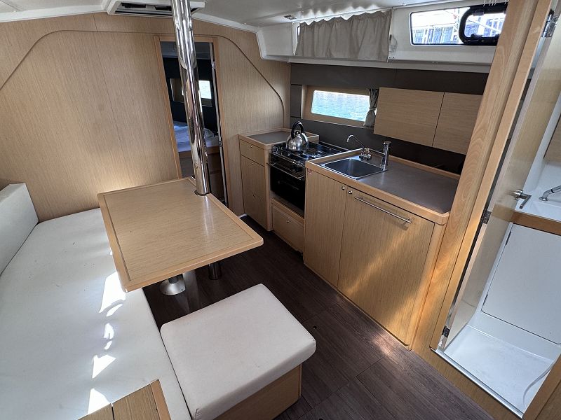 Beneteau Oceanis 38 - Felina - 4