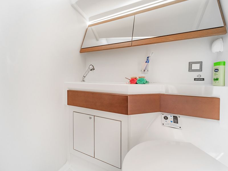 Beneteau Oceanis 46.1 - First Kiss - 8