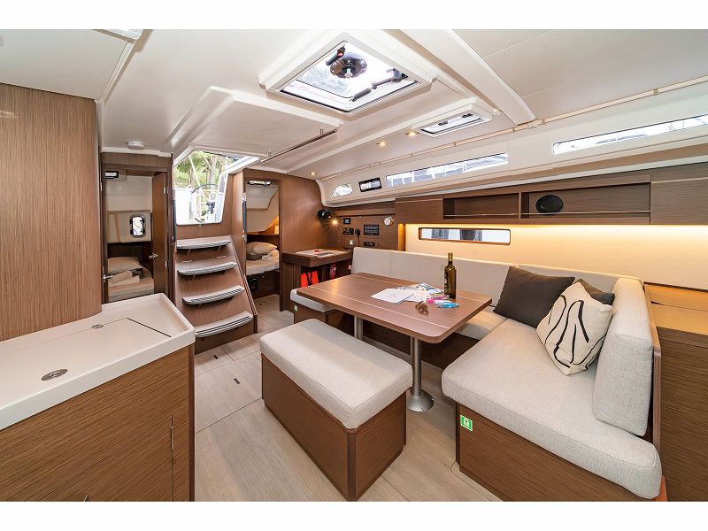 Beneteau Oceanis 40.1 - First Touch - 7