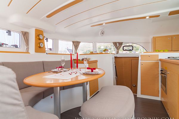 Lagoon 380 - Gratia - 3