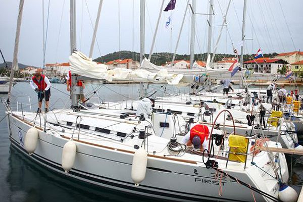 Beneteau First 35 - Aries - 5