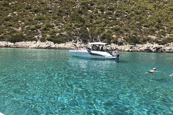 Beneteau Flyer 7.7 SUNdeck - SPACEDeck - 7