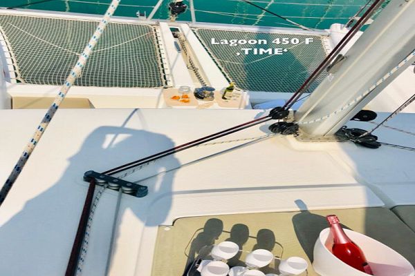 Lagoon 450 - TIME  - 7