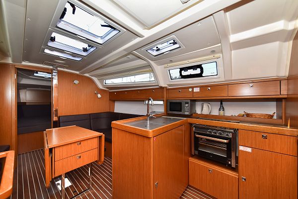 Bavaria 37 - Viviana - 3