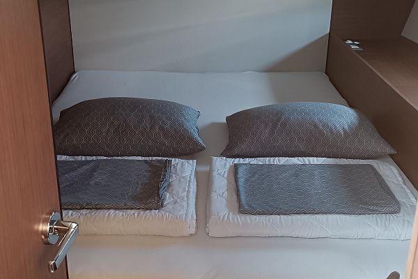 Beneteau Oceanis 51.1 - Alba - 8