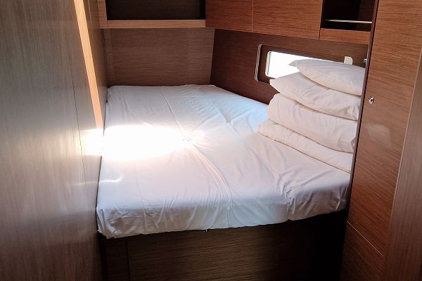 Beneteau Oceanis 46.1 - Luna - 8