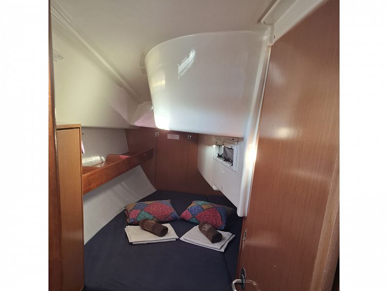 Bavaria Cruiser 32 - DANIELLE - 4
