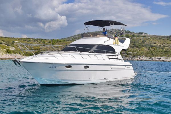 Fairline Boats Fairlane Phantom 40 - Julia - 5