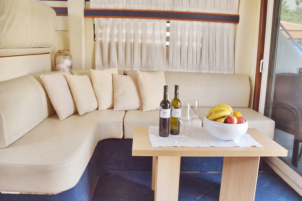 Fairline Boats Fairlane Phantom 40 - Julia - 7