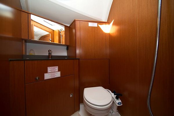 Bavaria Cruiser 41 - MH 68 - 5