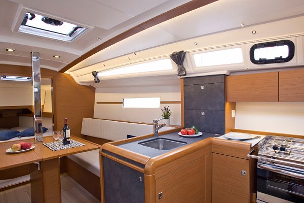Jeanneau Sun Odyssey 349 - SheShe - 4