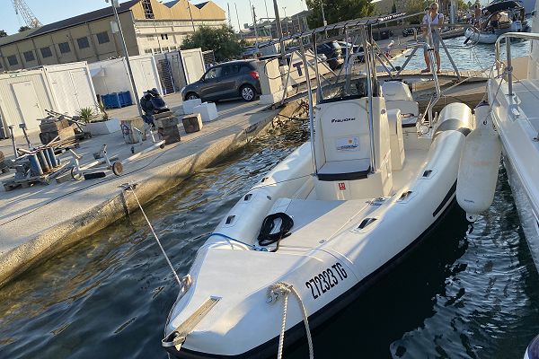 Falkor 22 - Falkor - 2