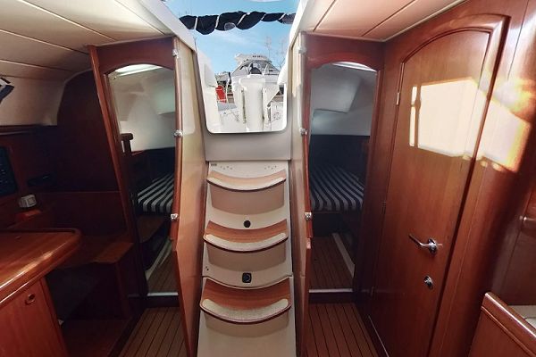 Beneteau Oceanis 411 - HYPO - 8