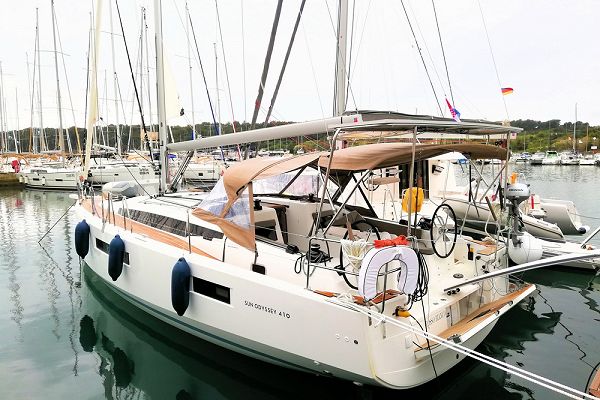 Jeanneau Sun Odyssey 410 - Rosso Bianco - 1