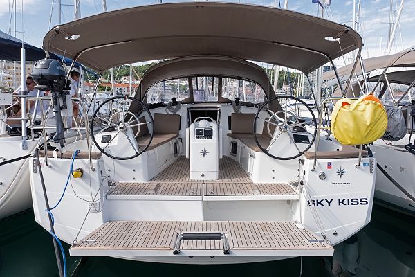 Jeanneau Sun Odyssey 410 - Sky Kiss - 2