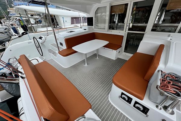 Excess 12 - Silver Kiss - 7