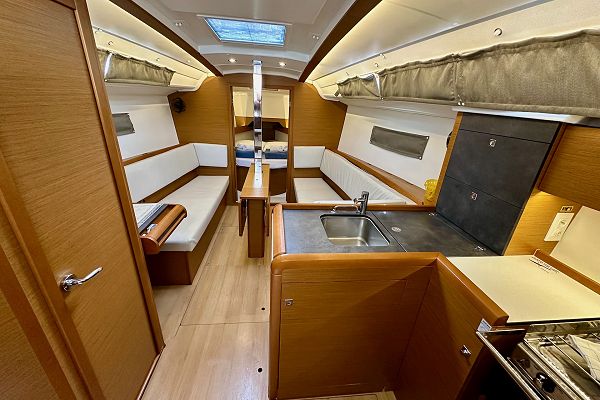 Jeanneau Sun Odyssey 349 - Estrella - 6
