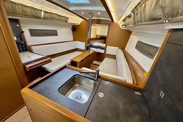 Jeanneau Sun Odyssey 349 - Estrella - 8