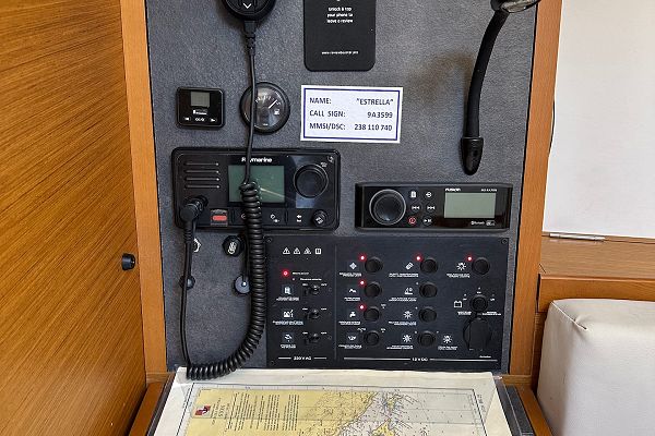 Jeanneau Sun Odyssey 349 - Estrella - 5