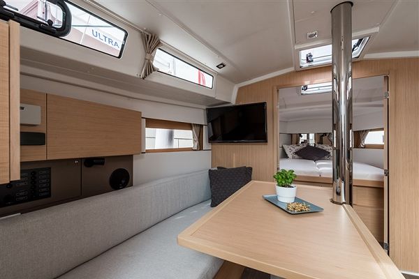 Beneteau Oceanis 38.1 - MAJANO - 7