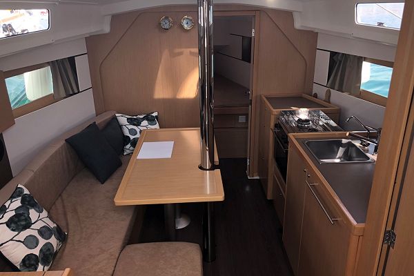 Beneteau Oceanis 35 - GALA - 8