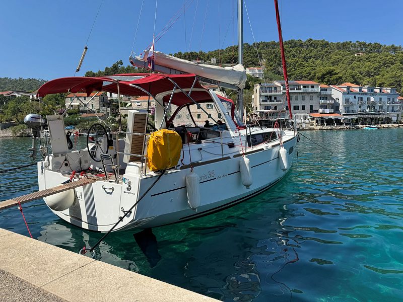 Beneteau Oceanis 35 - GALA