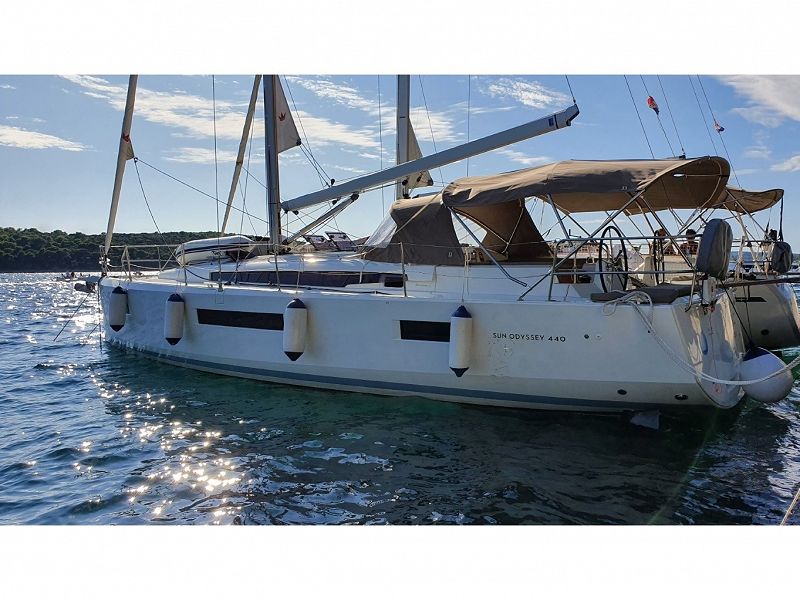 Jeanneau Sun Odyssey 440 - XOXO - 8