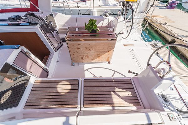 Beneteau Oceanis 41.1 - SPARKLING - 8