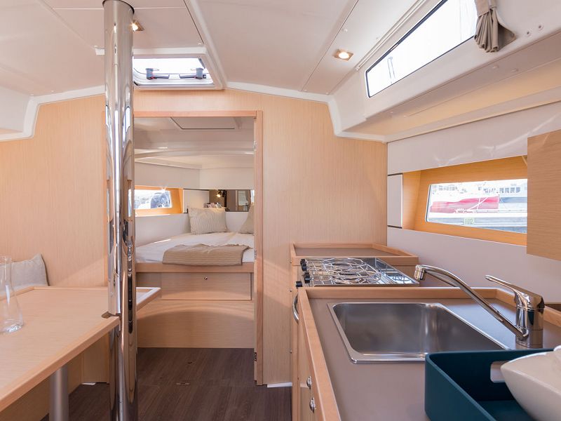 Beneteau Oceanis 38.1 - TEODORA - 4