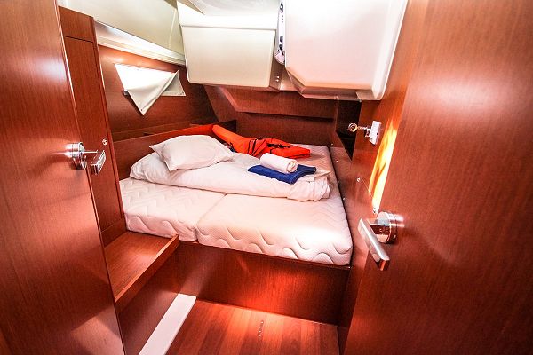 Beneteau Oceanis 41.1 - PORTERUSA - 2