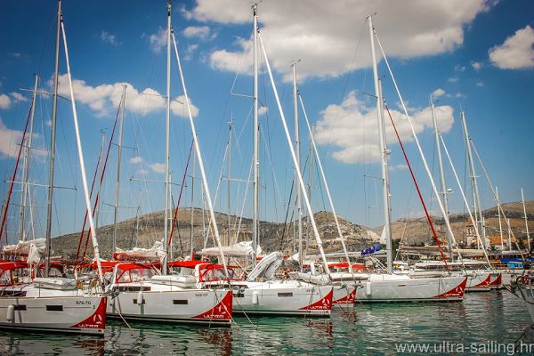 Beneteau Oceanis 41.1 - PORTERUSA - 8