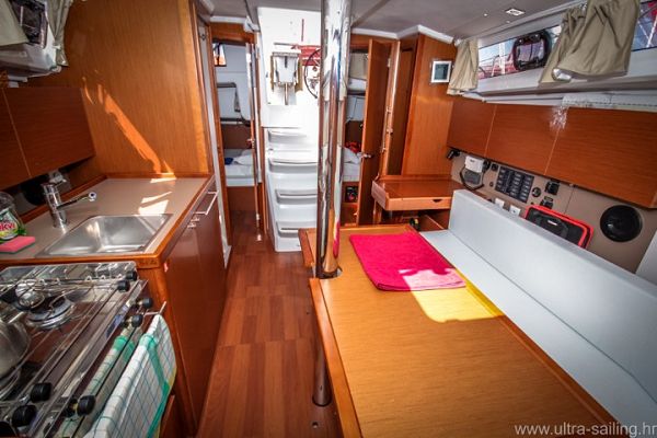 Beneteau Oceanis 35 - DALMAR - 8