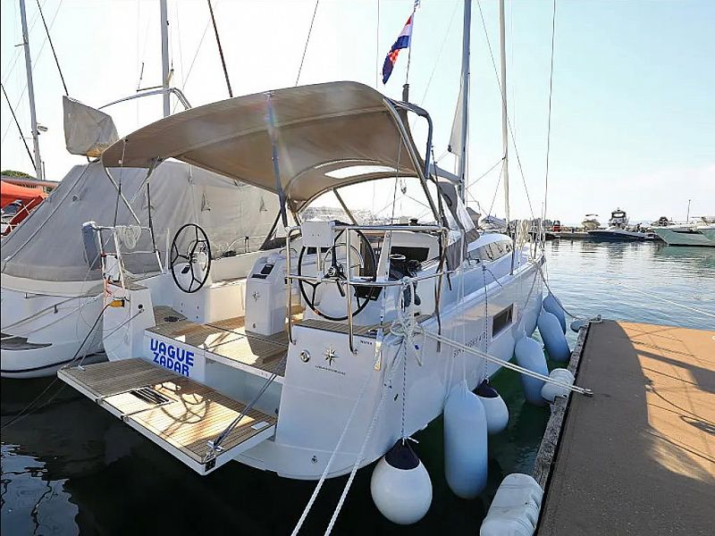 Jeanneau Sun Odyssey 410 - 3