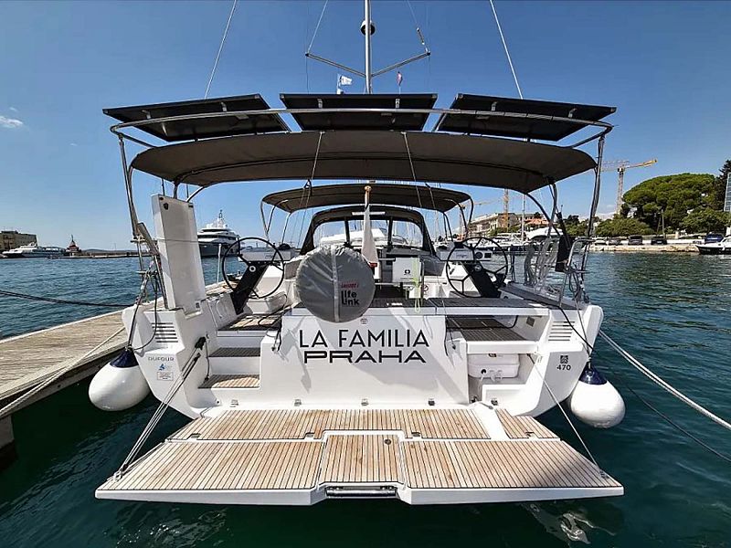 Dufour 470 - LA FAMILIA