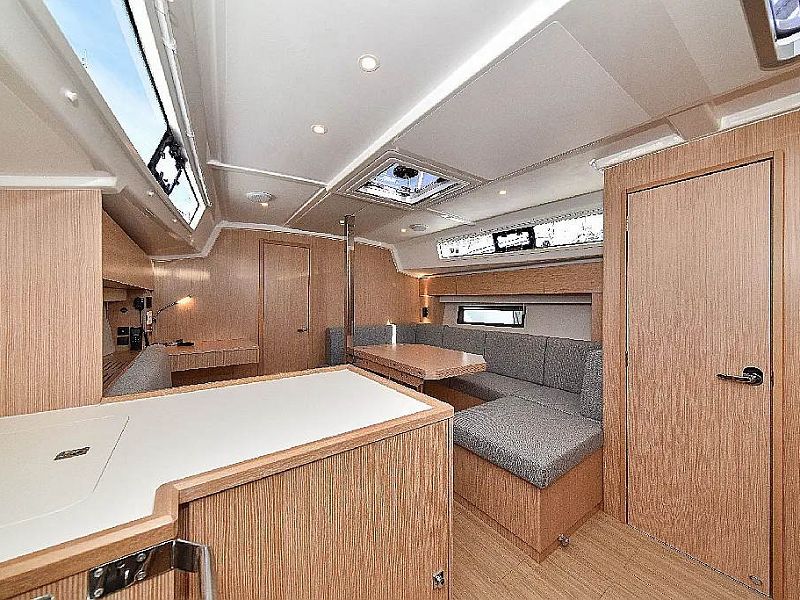 Bavaria C42 - MAUVIC - 6