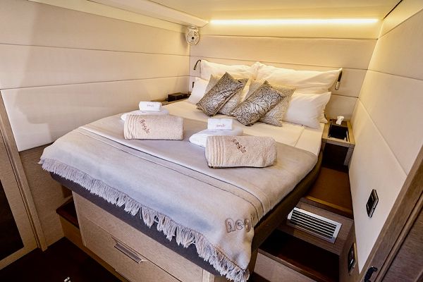 Lagoon Power 630 - ÄGIR - 8