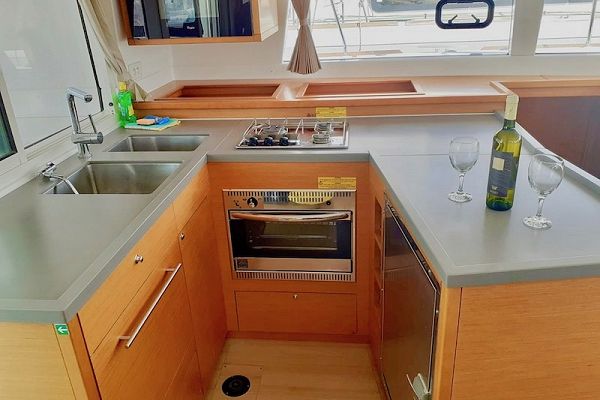 Lagoon 450 - BAGIRA - 7