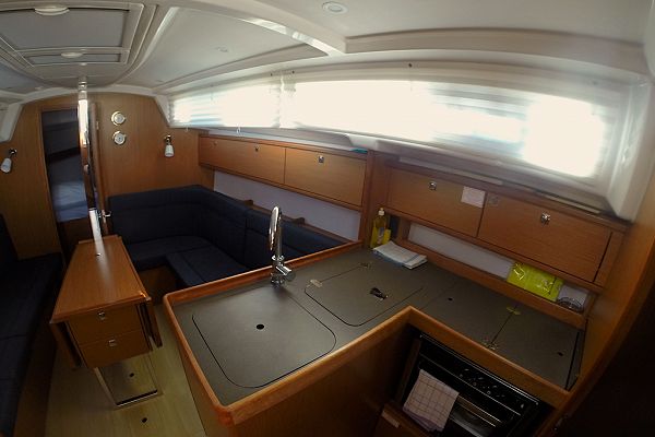 Bavaria Cruiser 34 - Eurybia - 6