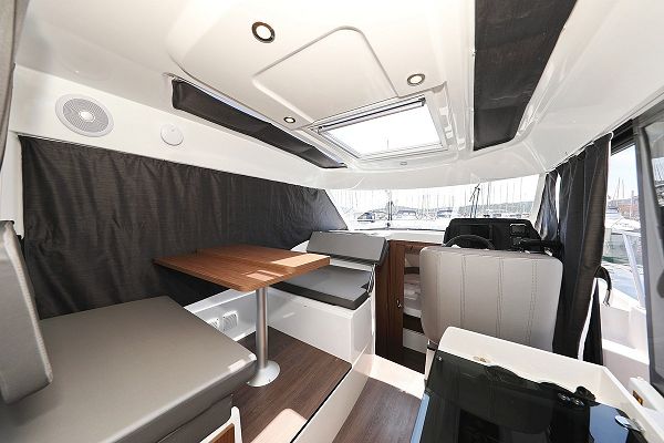 Beneteau Antares 9 OB - Lolo - 3