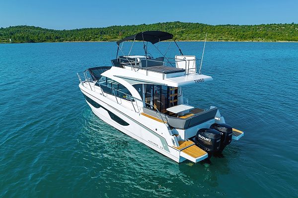 Beneteau Antares 11 Fly - Tango - 4
