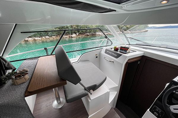 Beneteau Antares 9 OB - ARYA - 3