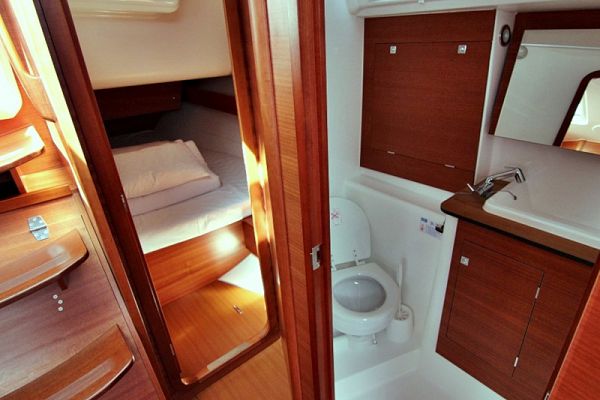 Dufour 382 Grand Large - THELMA - 7