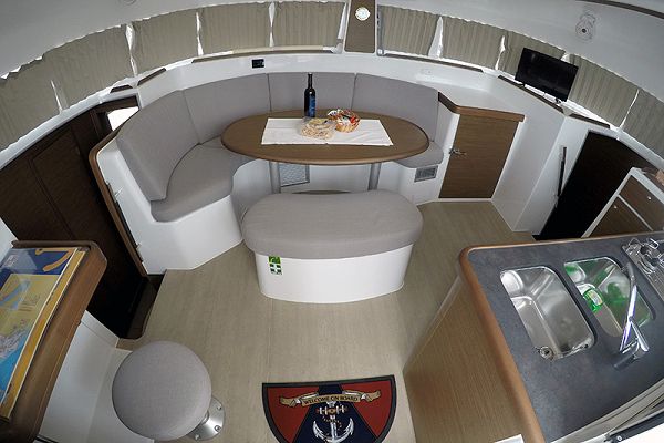 Lagoon 380 - MAYA - 3