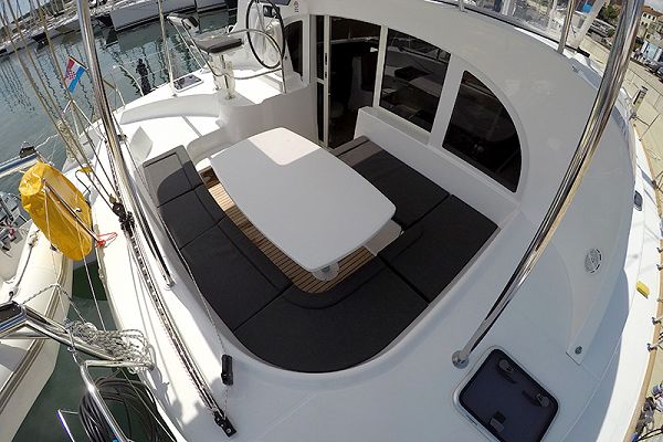 Lagoon 380 - MAYA - 4