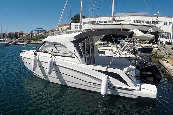 Beneteau Antares 8 OB - Lovre  - 4