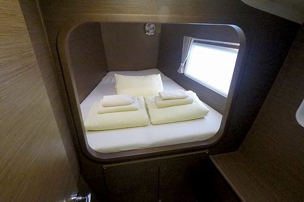 Lagoon 380 - Grey pearl - 7